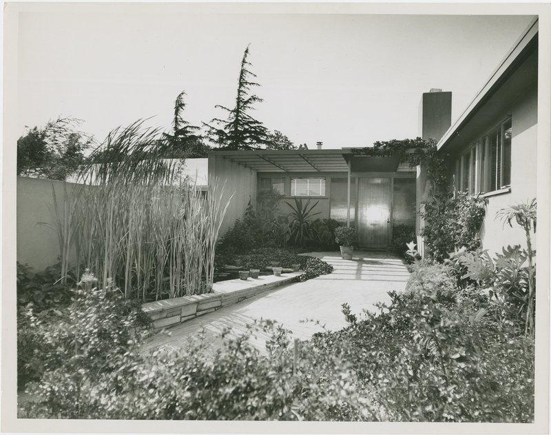 J.R. Davidson: Taylor House (Los Angeles, Calif.)