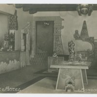 Aztec Hotel: Front desk